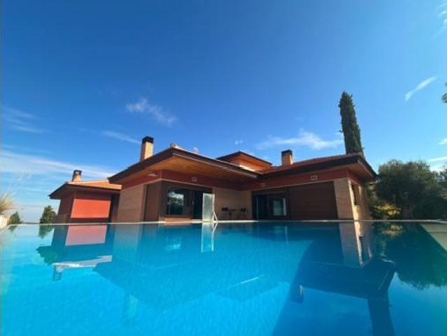 Casa en venta en Layos, Toledo