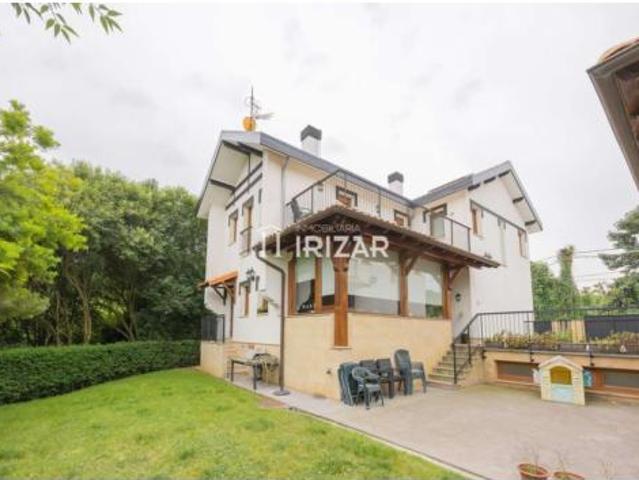 Casa en venta en Leioa, Sakoneta