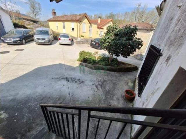 Casa en venta en Ourense, Galicia
