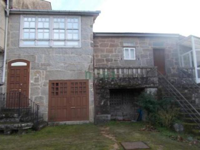 Casa en venta en Leiro, A Agra