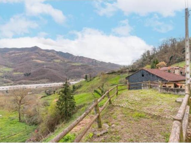 Casa en venta en Lena, Asturias