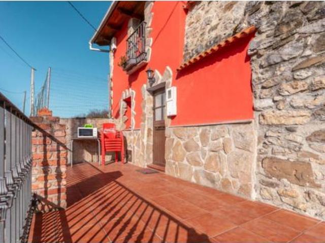 Casa en venta en Lena, Asturias