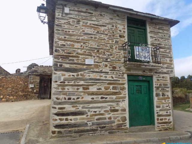 Casa en venta en Lucillo, Castilla y León