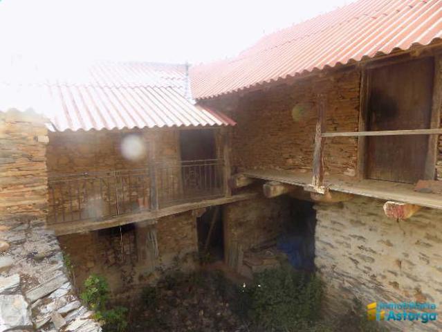 Casa en venta en Lucillo, Castilla y León