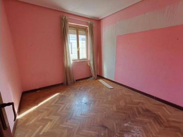 Casa en venta en Armunia, León