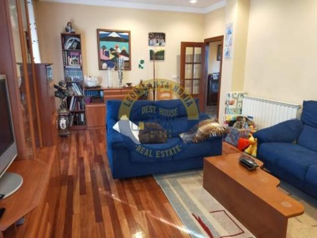 Casa en venta en Armunia, León