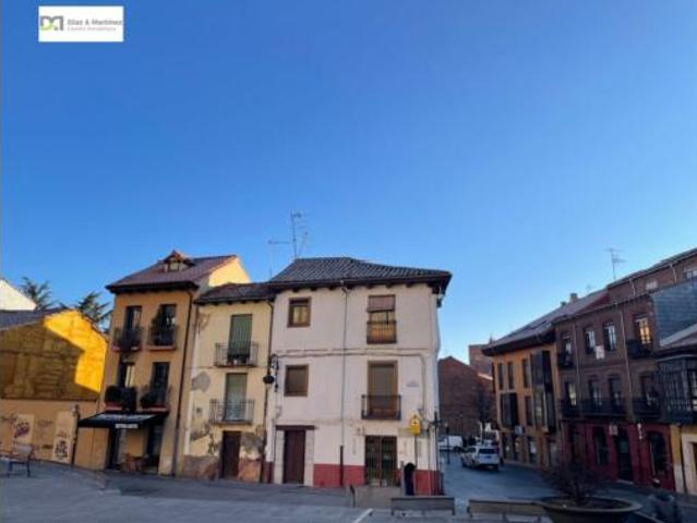 Casa en venta en San Lorenzo - La Palomera - San Mamés, León