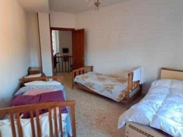 Casa en venta en Linares, Andalucía