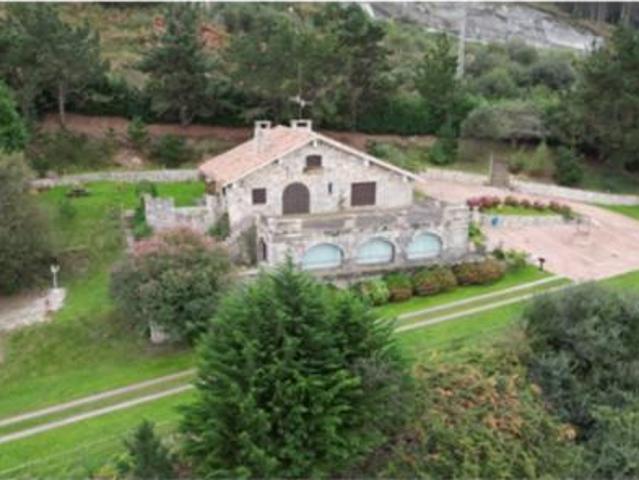 Casa en venta en Llanes, Cue