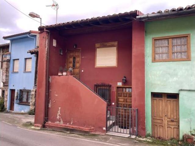 Casa en venta en Llanes, La Portiella