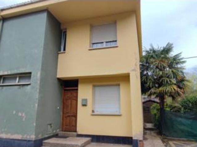 Casa en venta en Llanes, Urbanización La Barria
