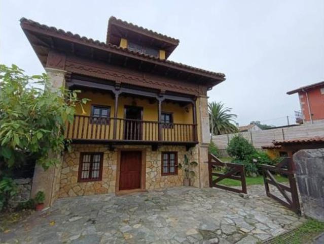 Casa en venta en Bricia, Llanes