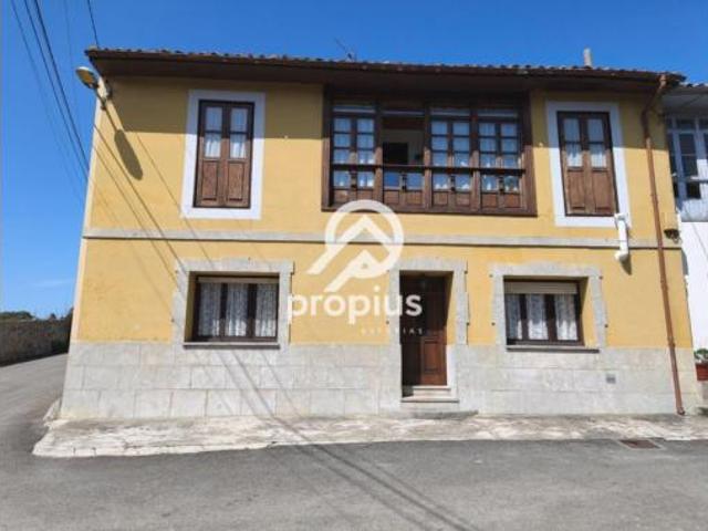 Casa en venta en Urbanización Cuetu Pipe, Llanes