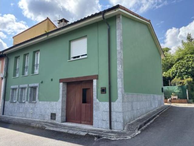 Casa en venta en Llanes, Cue