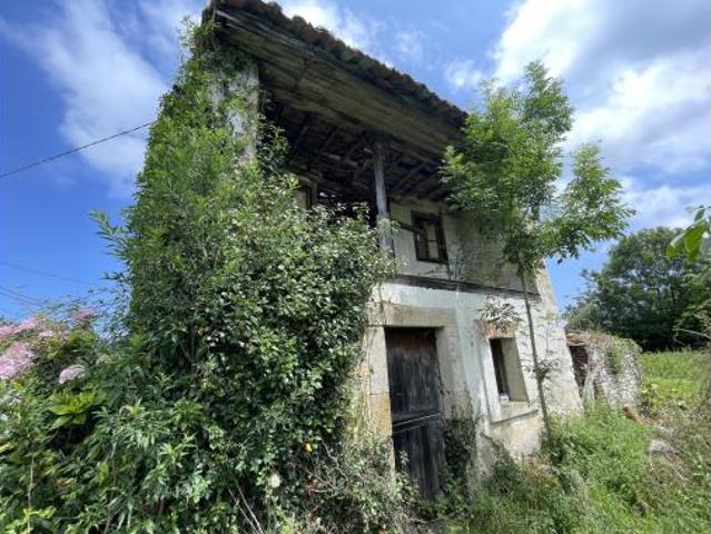 Casa en venta en Llanes, La Galguera