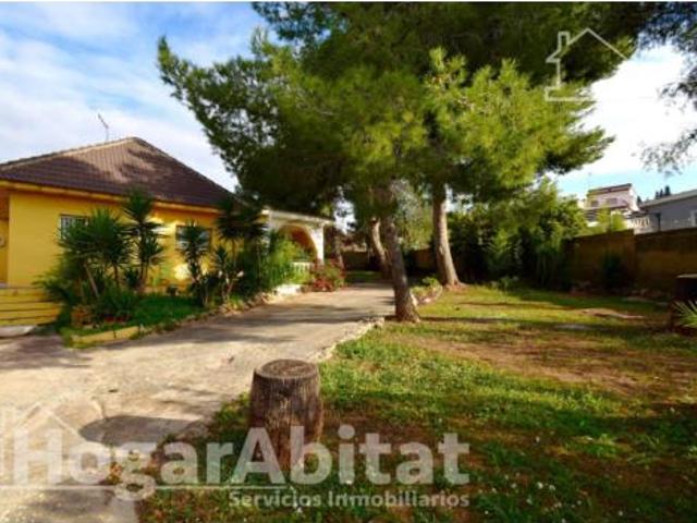 Casa en venta en el Camp de Túria, Valencia