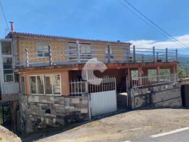 Casa en venta en Lobios, Ourense