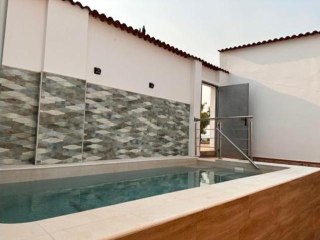 Casa en venta en Lobón, Extremadura