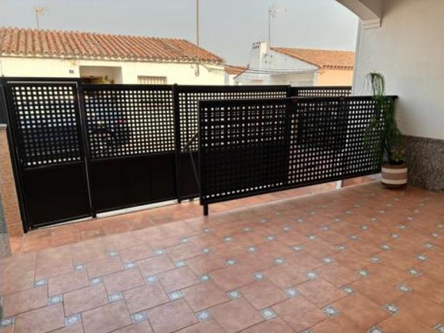 Casa en venta en Lobón, Extremadura