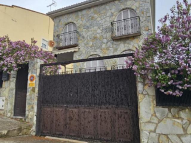 Casa en venta en Loeches, Madrid