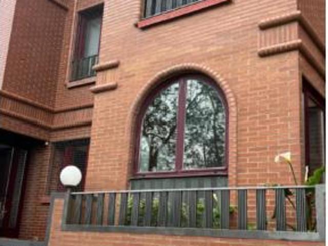Casa en venta en Montesoria, Logroño