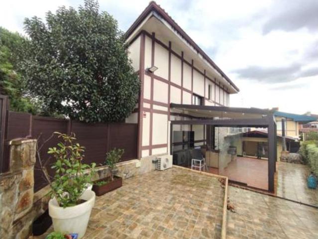 Casa en venta en Zabaloetxe, Loiu