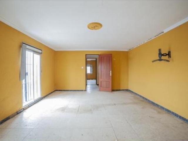 Casa en venta en Lora Del Río, Andalucía