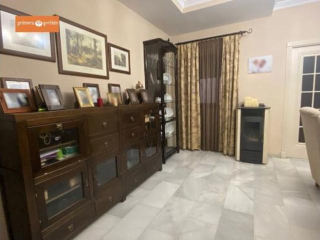 Casa en venta en Lora Del Río, Andalucía