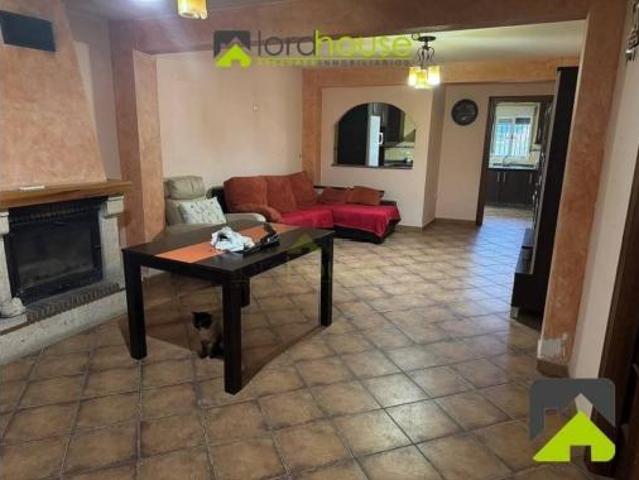 Casa en venta en Lorca, Urbanización Torre del Obispo