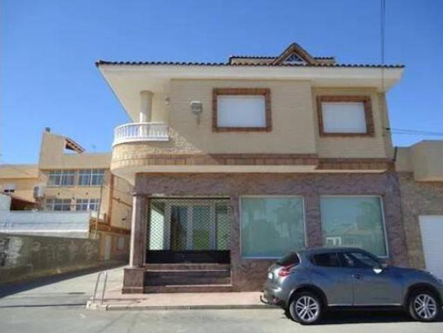 Casa en venta en Los Alcázares