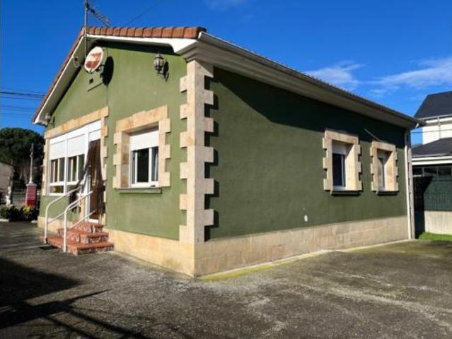 Casa en venta en Los Corrales De Buelna, Cantabria