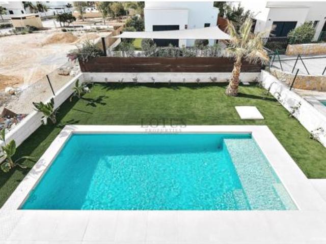 Casa en venta en el Baix Segura / La Vega Baja, Valencia