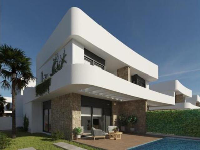 Casa en venta en Los Montesinos