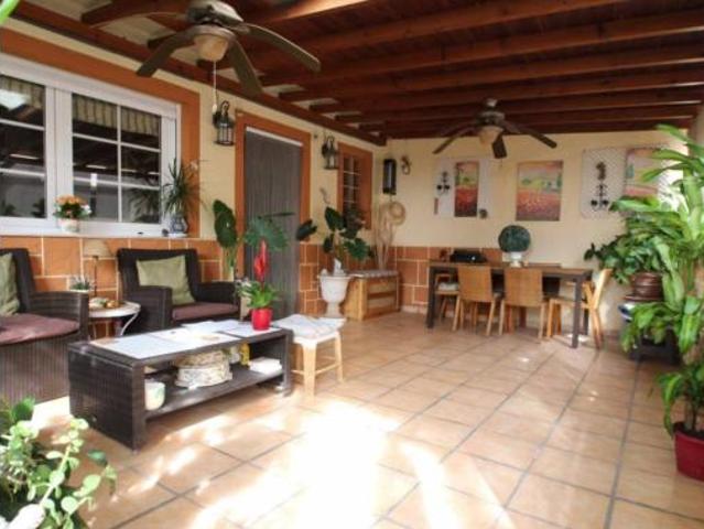 Casa en venta en Los Montesinos, Barrio de los Miras