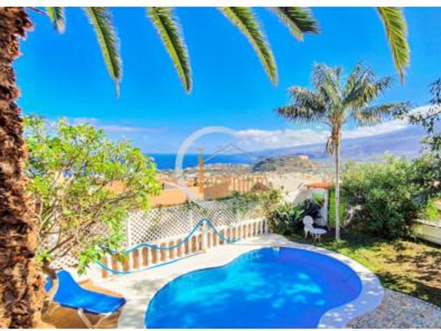 Casa en venta en Los Realejos, La Montañeta