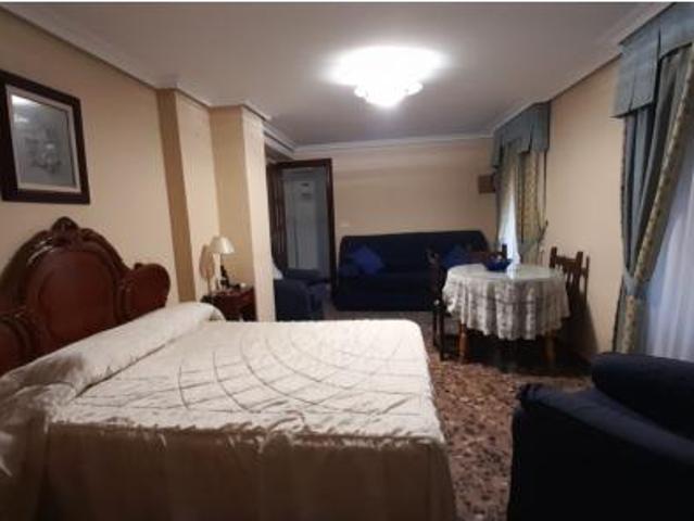 Casa en venta en Lucena, Andalucía
