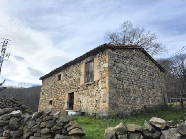 Casa en venta en Luena, Cantabria