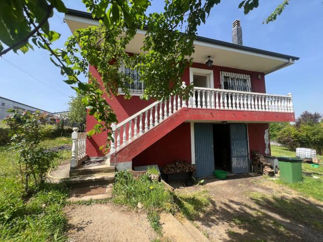 Casa en venta en O Cuco, Lugo