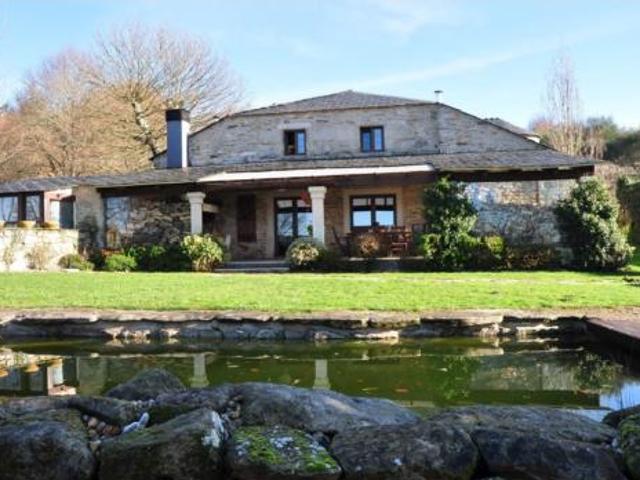 Casa en venta en Orbazai, Lugo