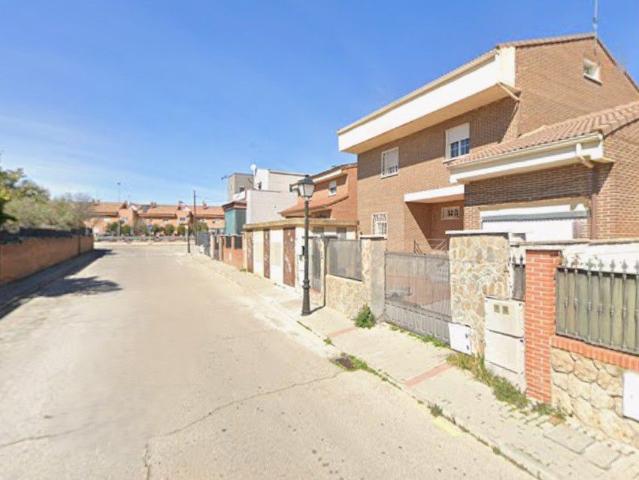 Casa en venta en Camarma De Esteruelas, Madrid