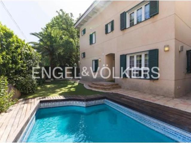 Casa en venta en Chamartín, Madrid