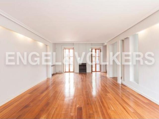 Casa en venta en Chamartín, Madrid