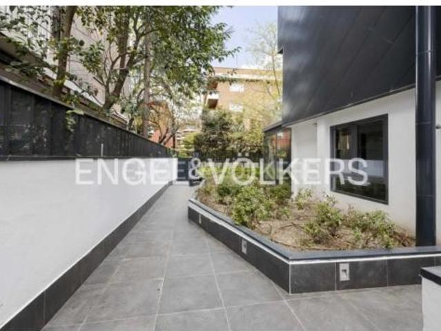 Casa en venta en Chamartín, Madrid