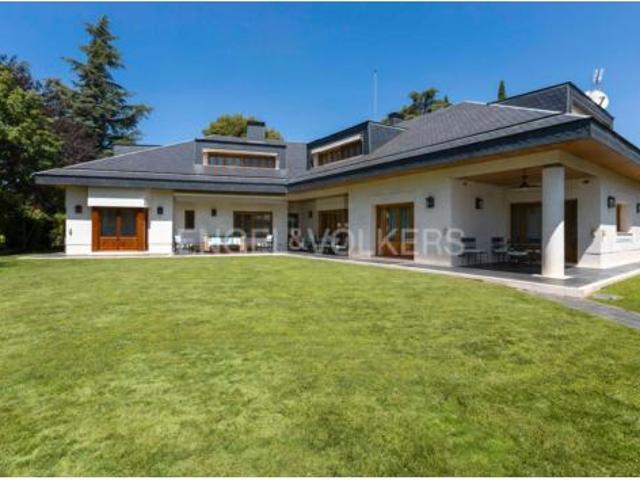 Casa en venta en Madrid, Piovera