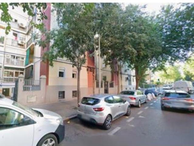 Casa en venta en Ciudad Lineal, Madrid