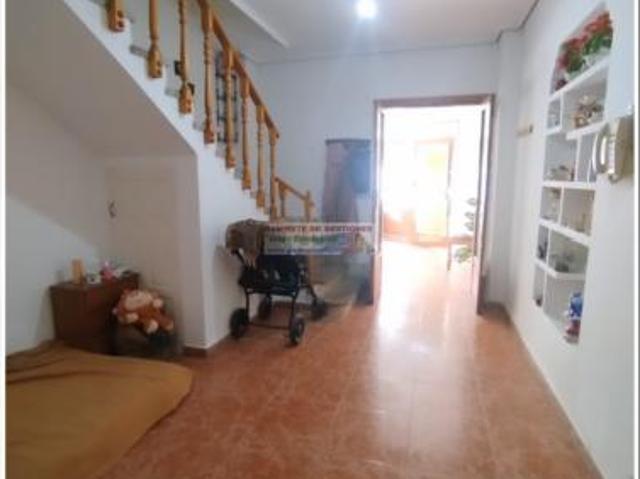 Casa en venta en Madrigueras, Castilla-La Mancha