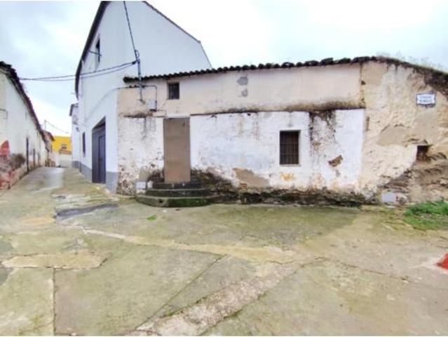 Casa en venta en Madroñera, Extremadura