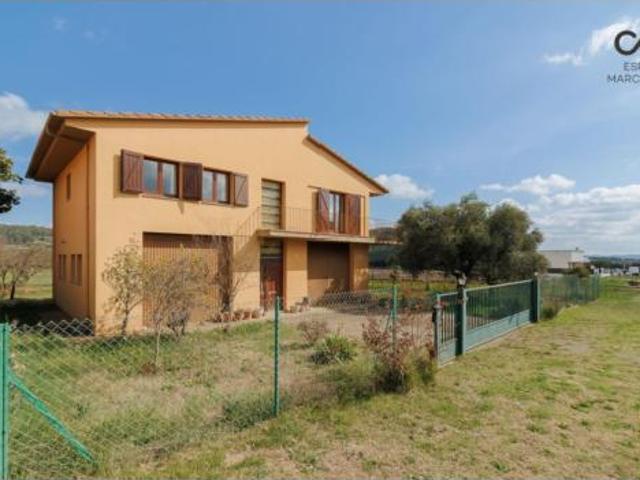 Casa en venta en Garrotxa, Catalunya