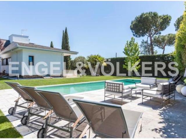 Casa en venta en Majadahonda, Madrid