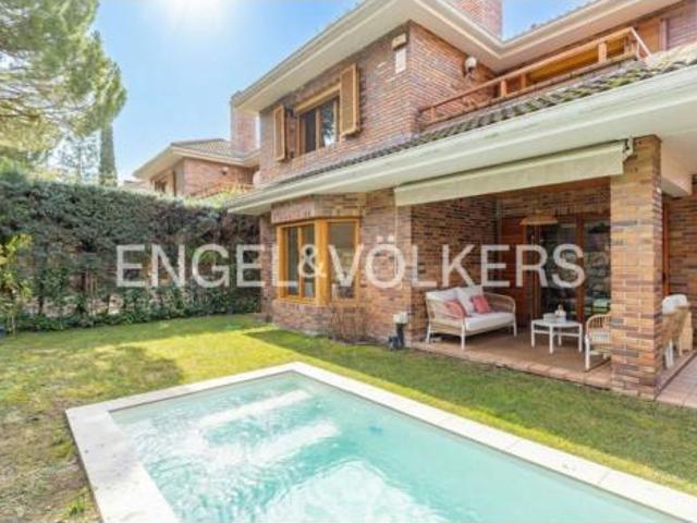 Casa en venta en Majadahonda, Madrid
